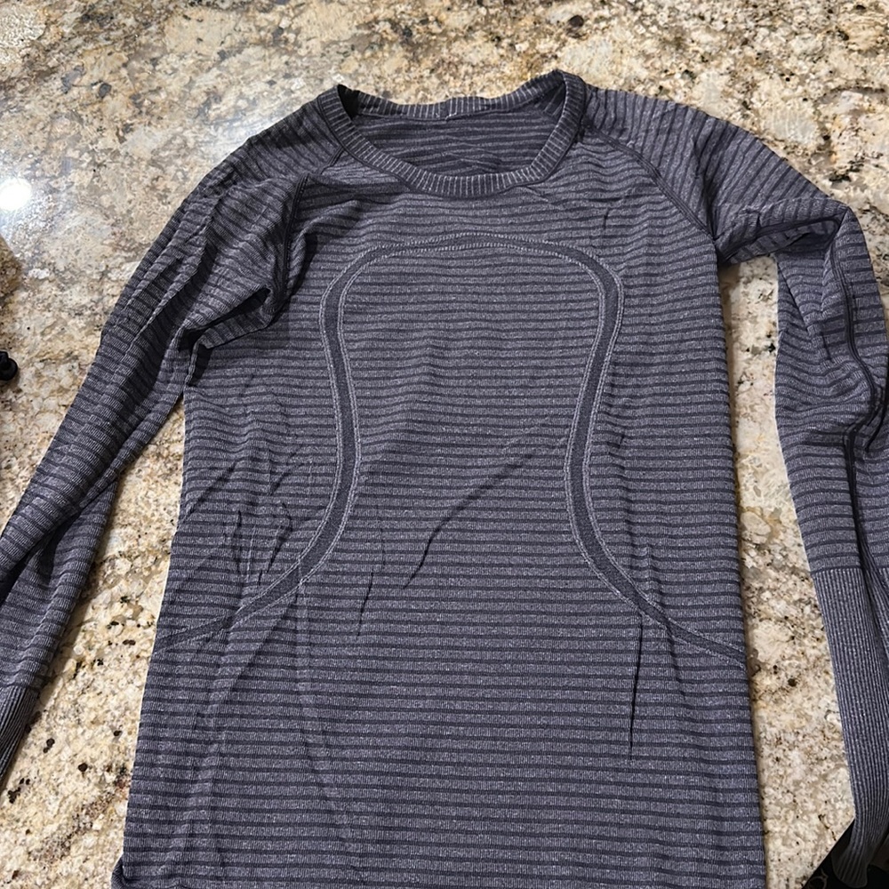 Lululemon Workout Shirt